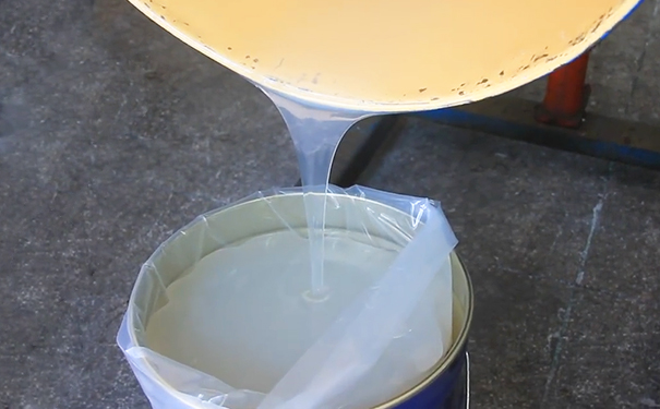 什么是低粘度模具硅橡膠？