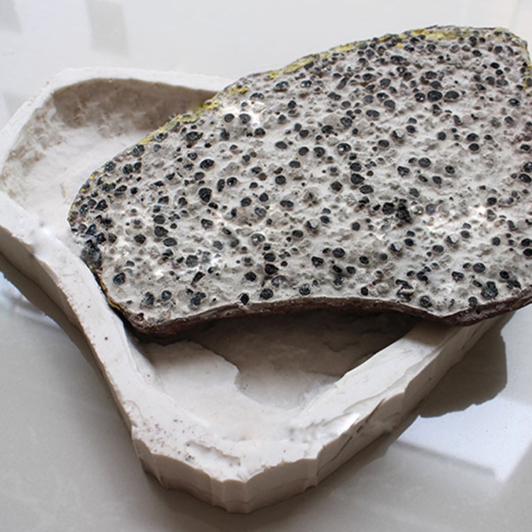 人造文化石硅膠模具為什么會(huì)開裂？